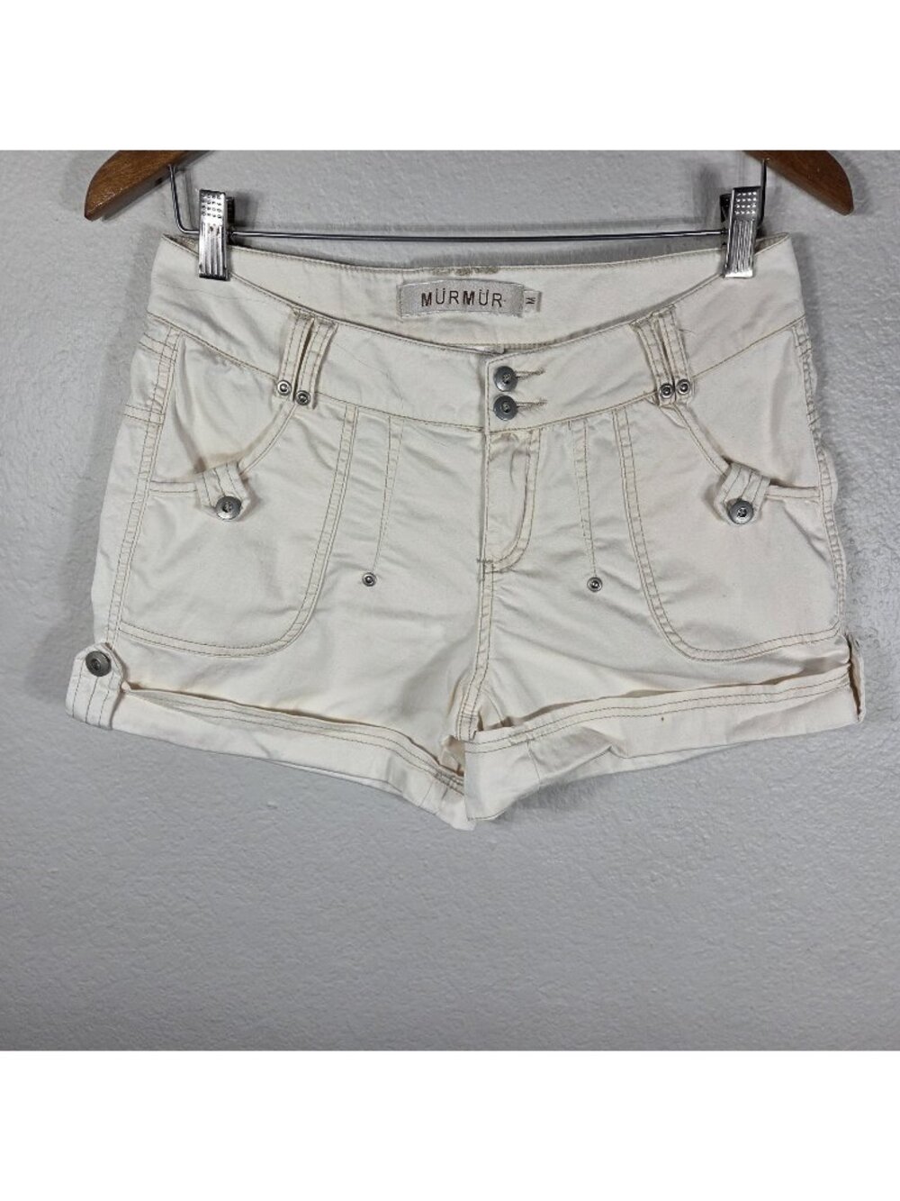MürMür Anthropologie Cream Cuffed Utility Shorts Size M Low Rise Vintage